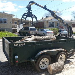 Our equipments that we use for all our work as arborist and tree service at Abattage Arbre Montreal, Laval, Lanaudière and North Shore