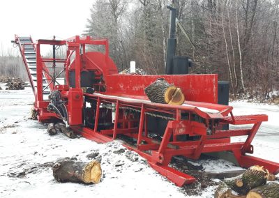 Machinerie de coupe de bois - Service Arbre Stéphane