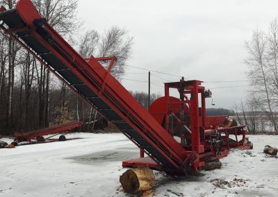 Machinerie de coupe et déchiquetage de bois - Service Arbre Stéphane