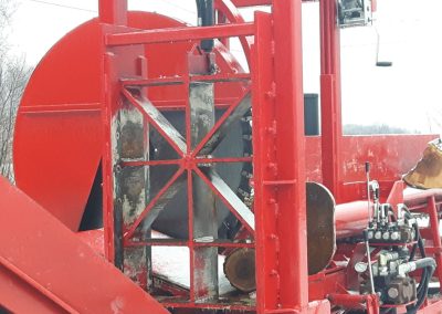 Machinerie de coupe et déchiqutage de bois à Montréal - Service Arbre Stéphane