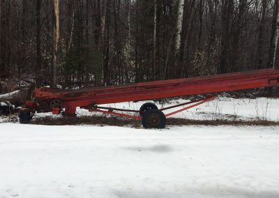 Remorque pour la machinerie à Montréal - Service Arbre Stéphane